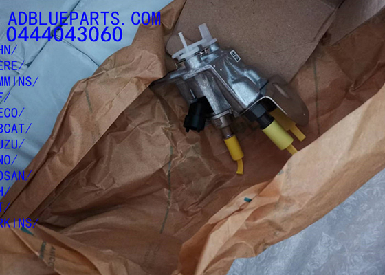 0444043060 OEM BOSCH DEF ДОЗИРОВАННАЯ УНИТ / УРЕА НОЗЗЛА / ДОЗИРОВАННАЯ МОДУЛЬ 0444043060 Adblue Injector Nozzle Дозировочная сосна для JOHN DEERE CUMMINS DAF IVECO BOBCAT ISUZU HINO DOOSAN CNH PER CATKINS UD